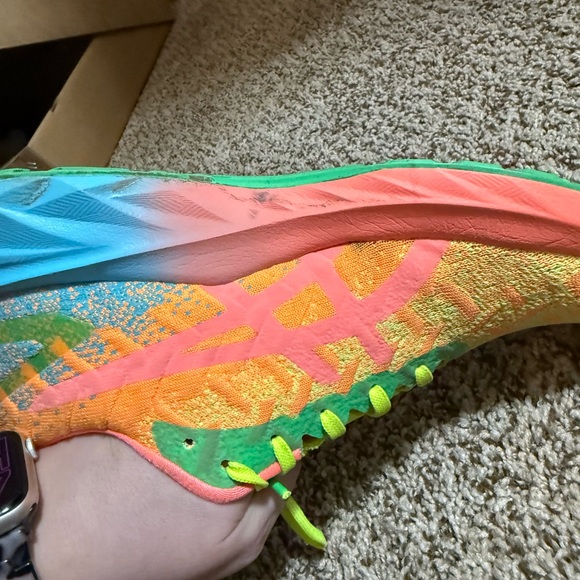 ASICS Running Shoes - Picture 4 of 4